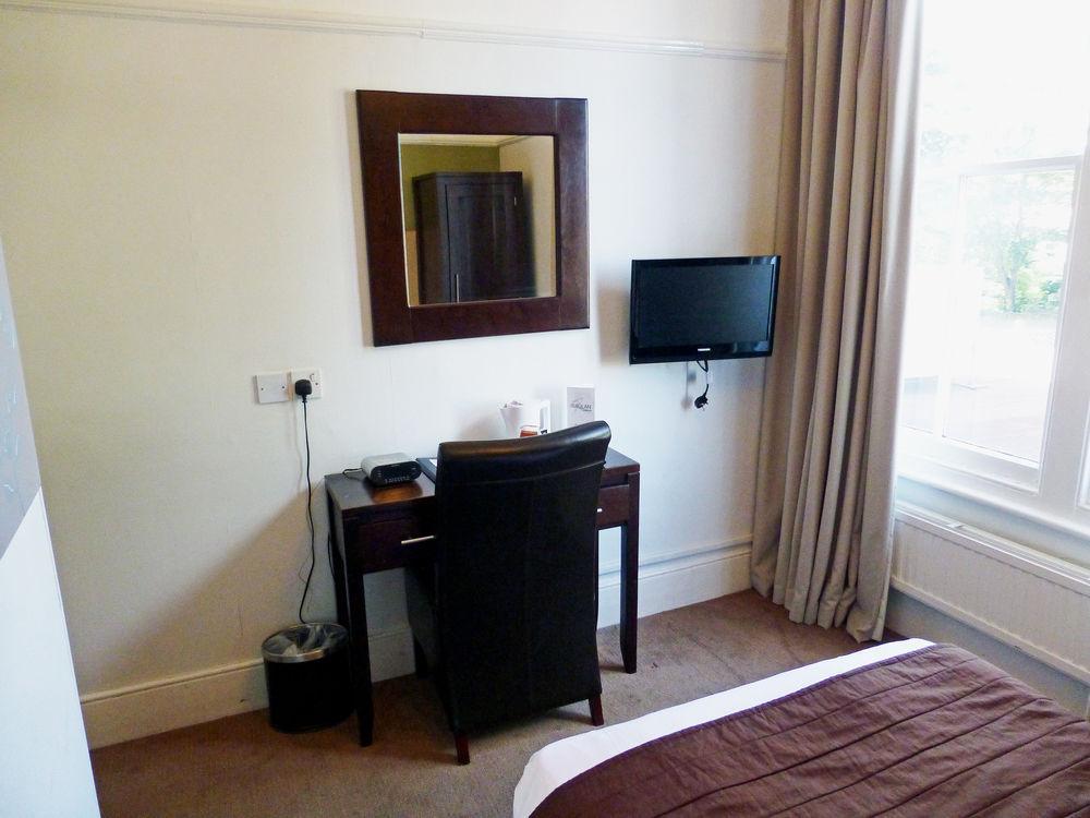 Raglan Hotel Muswell Hill Exterior foto
